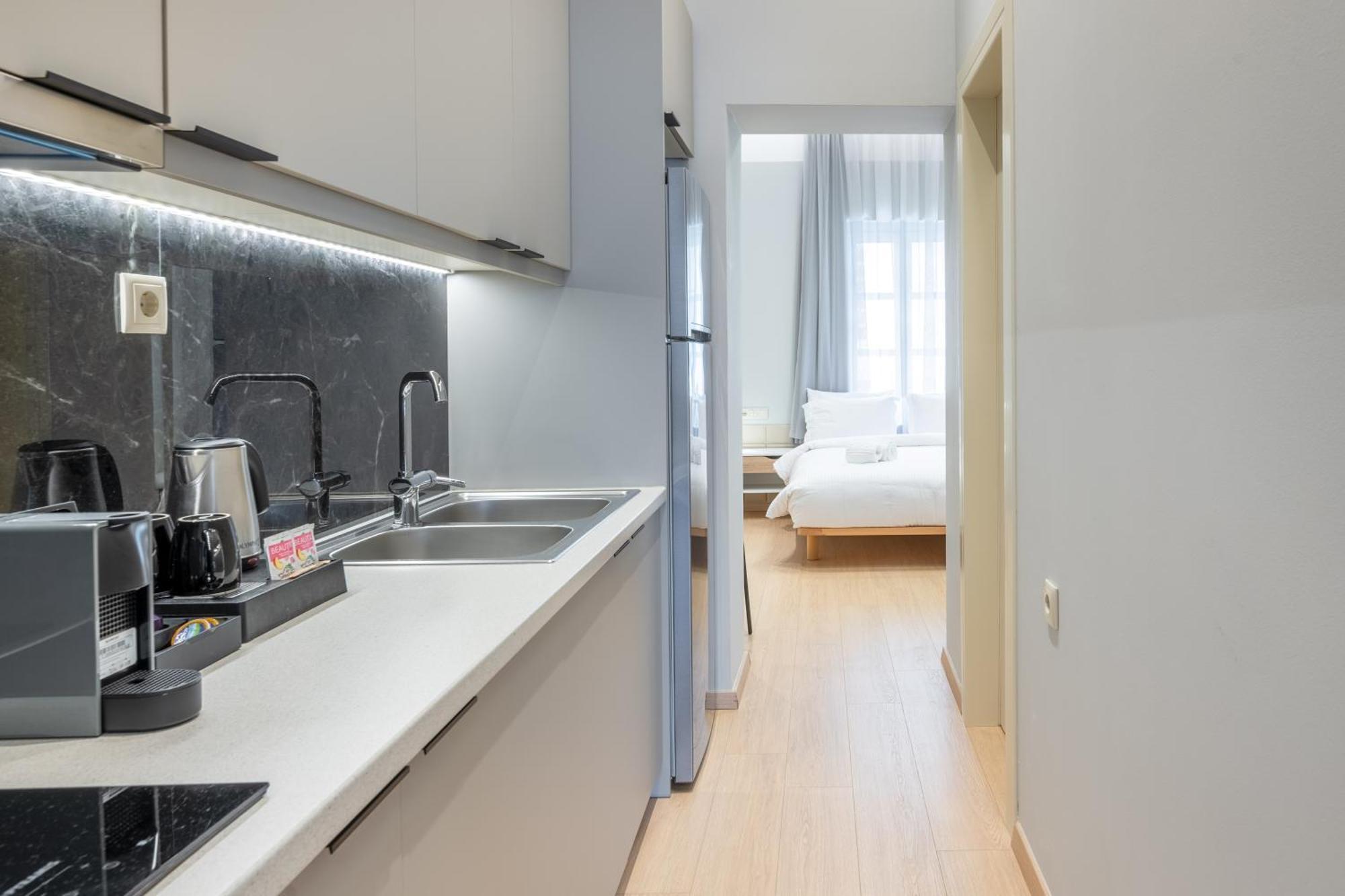Giustiniani Apartments Chios Town Eksteriør billede